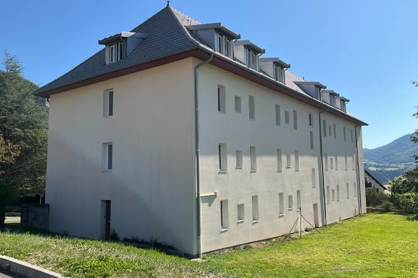 NOTRE DAME DU LAUS - BÂTIMENT SAINTE-MARIE à SAINT-ETIENNE-LE-LAUS (05)