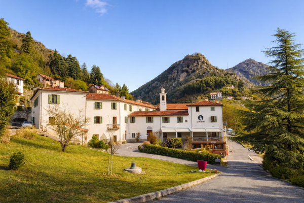 HÔTEL LE PRIEURE - SAINT-DALMAS-DE-TENDE (06)