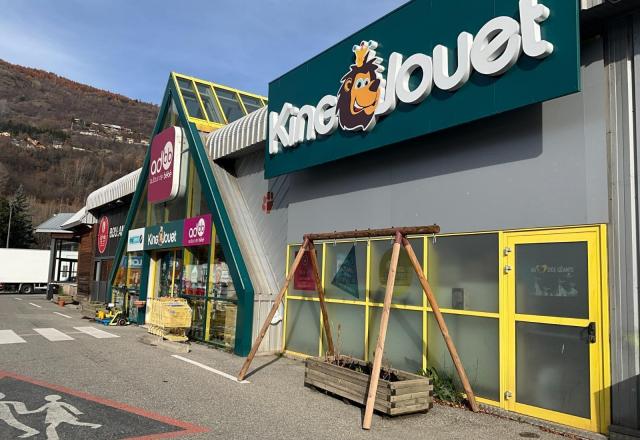KING JOUET & BOULANGERIE SOPHIE à BRIANCON (05)