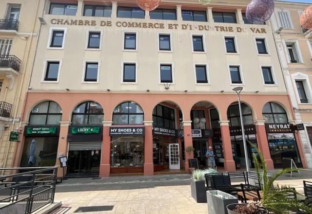 ANTENNE CCI83 à SAINT-RAPHAEL (83)