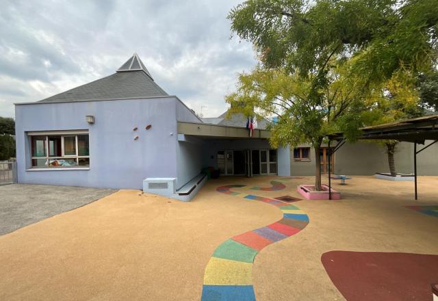 ECOLE MATERNELLE LES CIGALES à GRASSE (06)