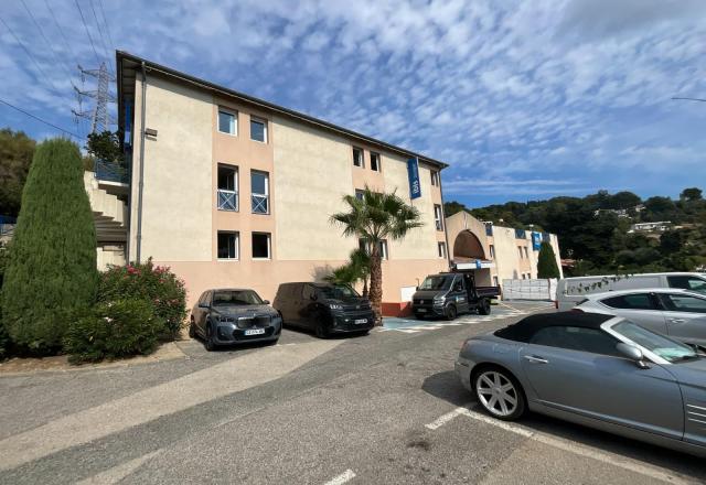 HOTEL IBIS BUDGET à MOUGINS (06)