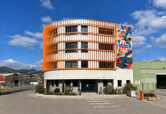 LA SIROLAISE DE CONSTRUCTION à CARROS (06)