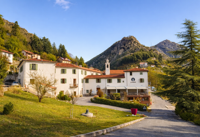 HÔTEL LE PRIEURE - SAINT-DALMAS-DE-TENDE (06)