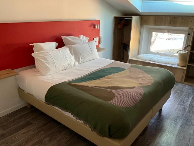 HÔTEL LE PROVENCE à LA-PALUD-SUR-VERDON (04)