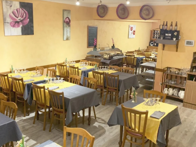 HÔTEL DU CHEVAL BLANC à BARCELONNETTE (04)