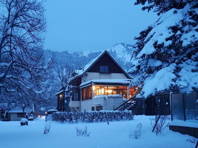 HÔTEL LE VIEUX TILLEUL à SEYNE-LES-ALPES (04)