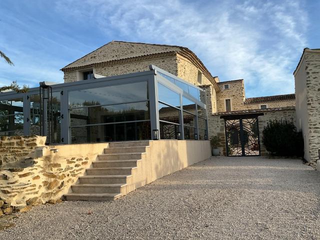 DOMAINE DES GRANDES MOLLIERES à MONTFORT (04)