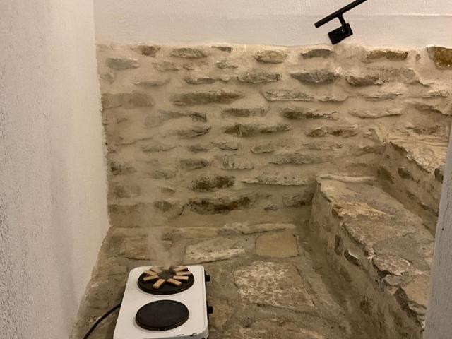 DOMAINE DES GRANDES MOLLIERES à MONTFORT (04)