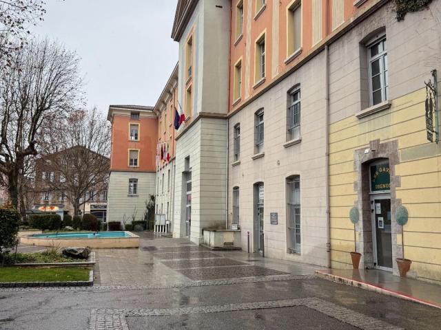 HOTEL DE VILLE - CREATION CSU & MODIFICATION LOCAUX PM - DIGNE-LES-BAINS (04)