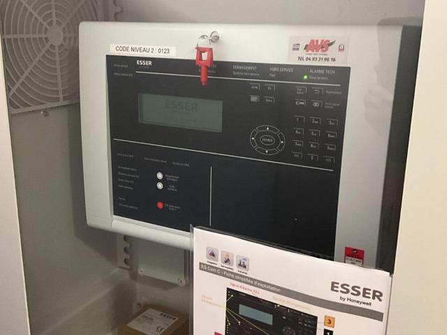 ANTENNE CCI83 à SAINT-RAPHAEL (83)