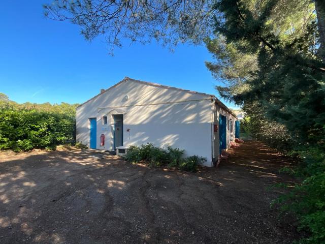 CAMPING DU BONFIN - LES ARTS à FREJUS (83)