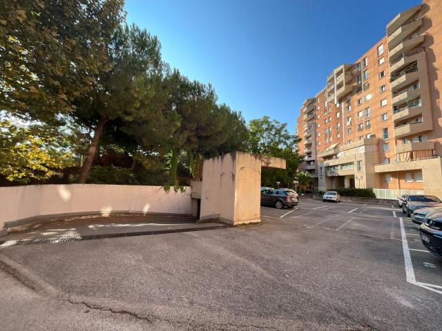 PARKING LES JARDINS DU PALIO à NICE (06)