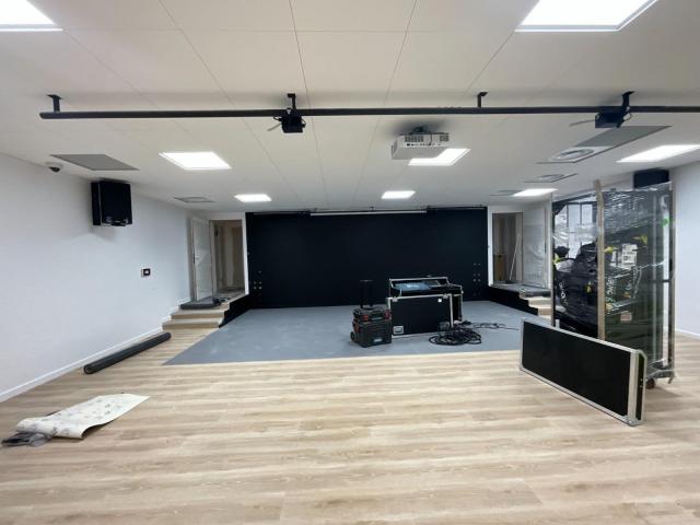 MEDIATHEQUE NELLY KAPLAN à LA ROQUETTE-SUR-SIAGNE (06)