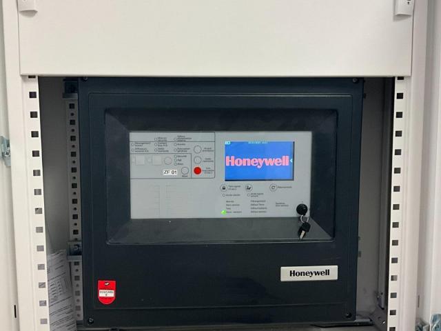 MEDIATHEQUE NELLY KAPLAN à LA ROQUETTE SUR SAGNE (06) - RECEPTION TECHNIQUE DU SSI