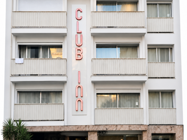 HÔTEL CLUBB INN à NICE (06)