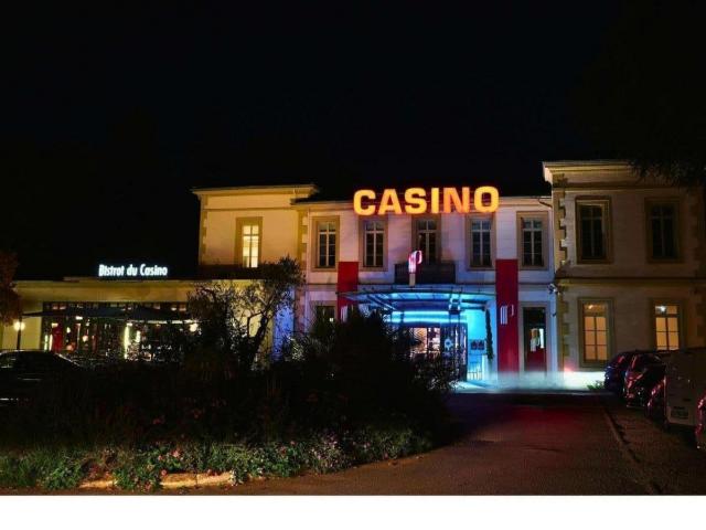 CASINO PARTOUCHE à GREOUX-LES-BAINS (04)